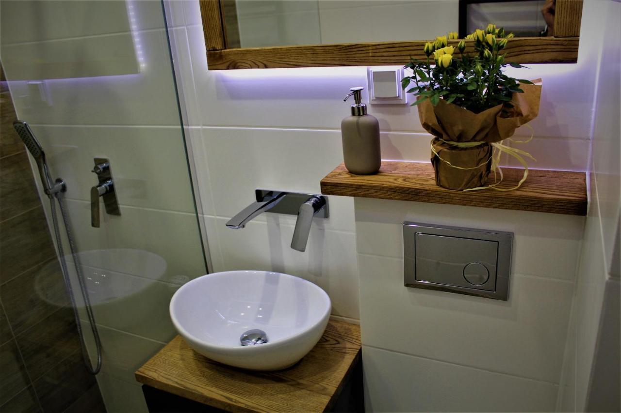 Apartament Przy Arsenale Breslavia Exterior foto