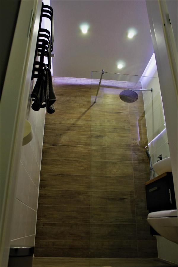 Apartament Przy Arsenale Breslavia Exterior foto