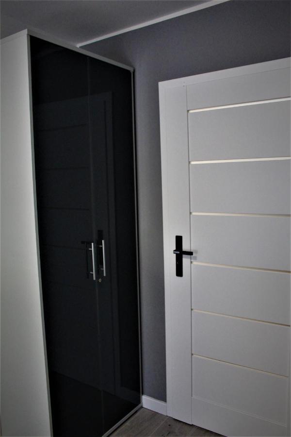 Apartament Przy Arsenale Breslavia Exterior foto