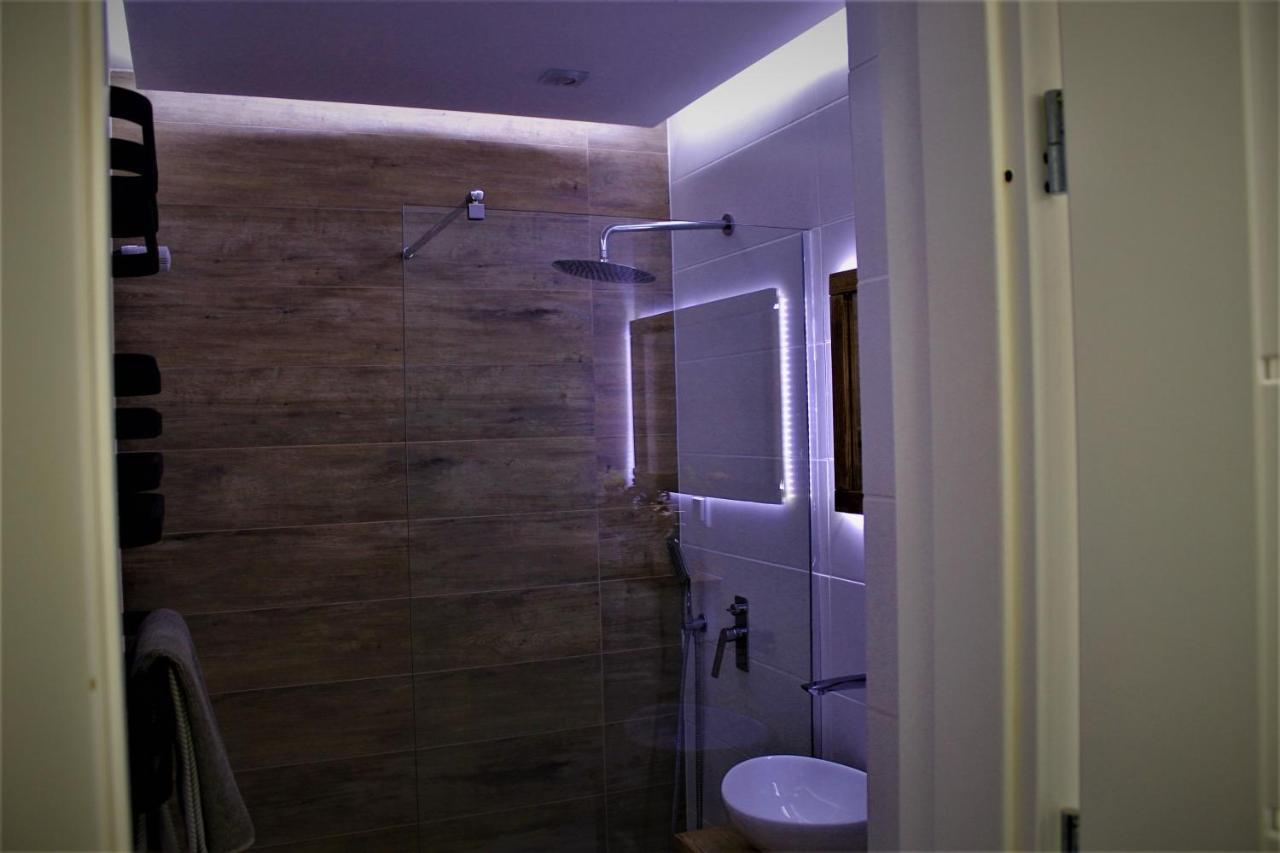 Apartament Przy Arsenale Breslavia Exterior foto
